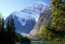 乔治病后首秀大放异彩，快船稳操胜券